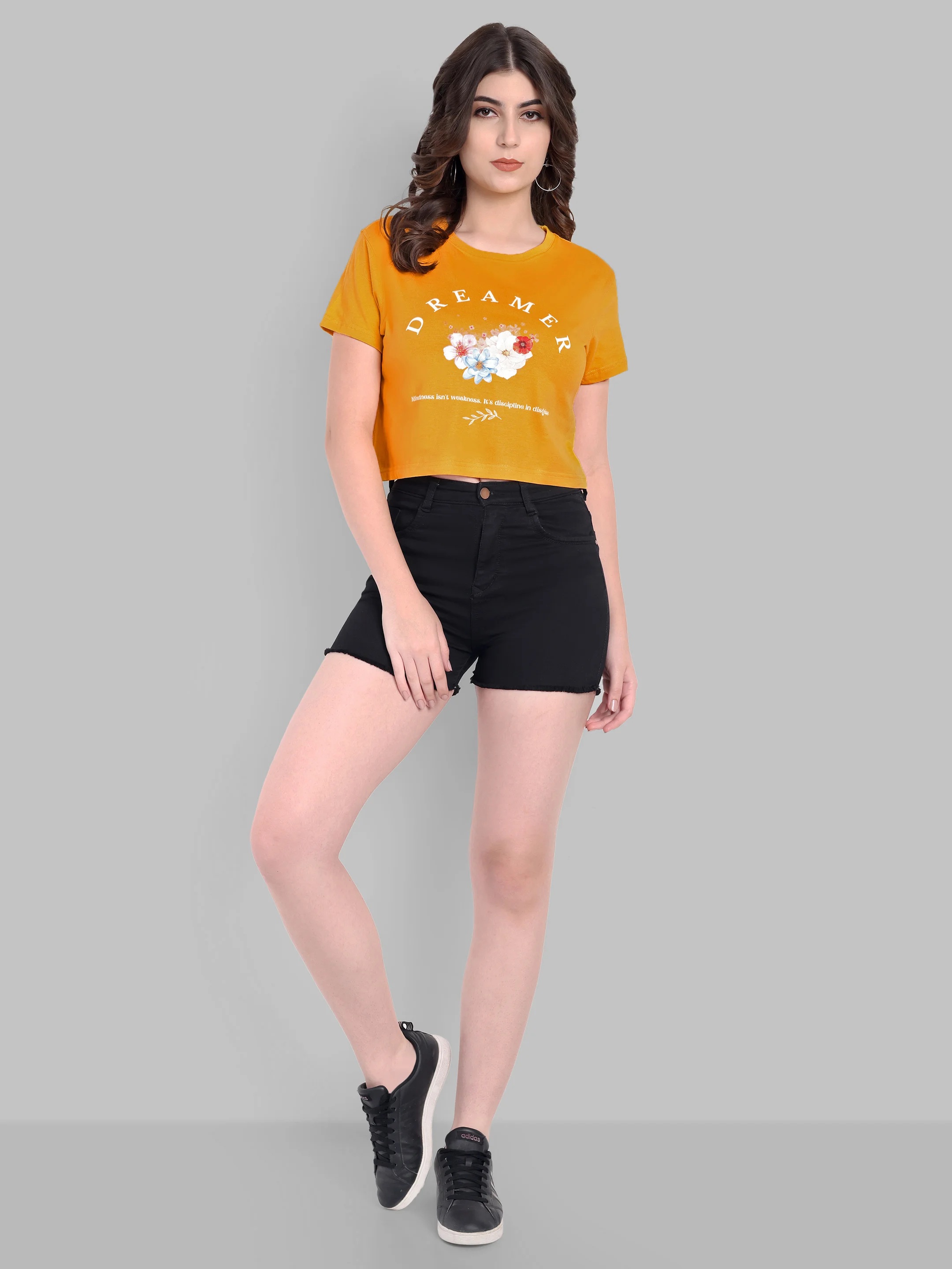 ecomm female shoot